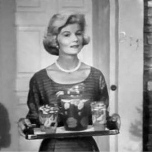 Meet your Posher, Downsizing Mom